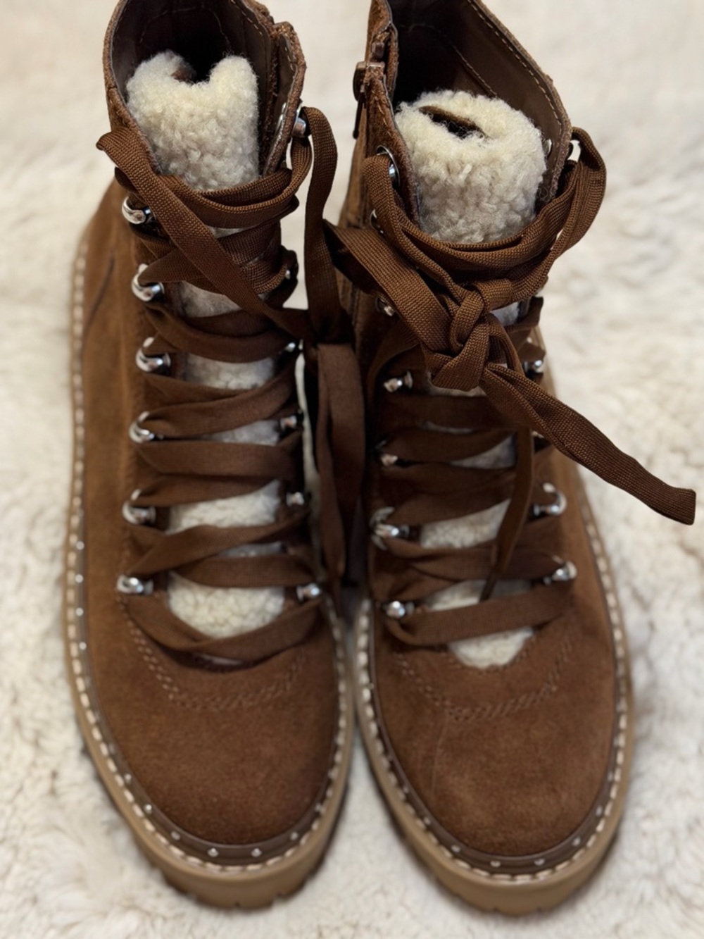 Steve Madden Rainier Cognac Platform
Lug Sole Suede Hiking Ankle